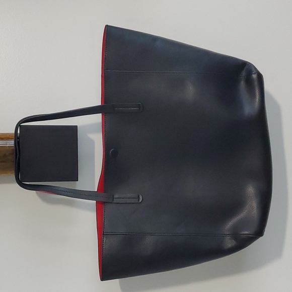 Merona Handbags - Merona XL Tote